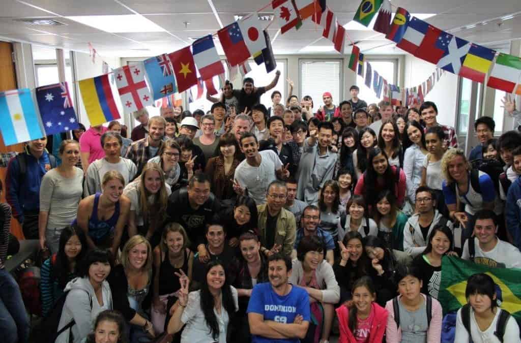 6 Razones por las que los estudiantes eligen estudiar en el extranjero